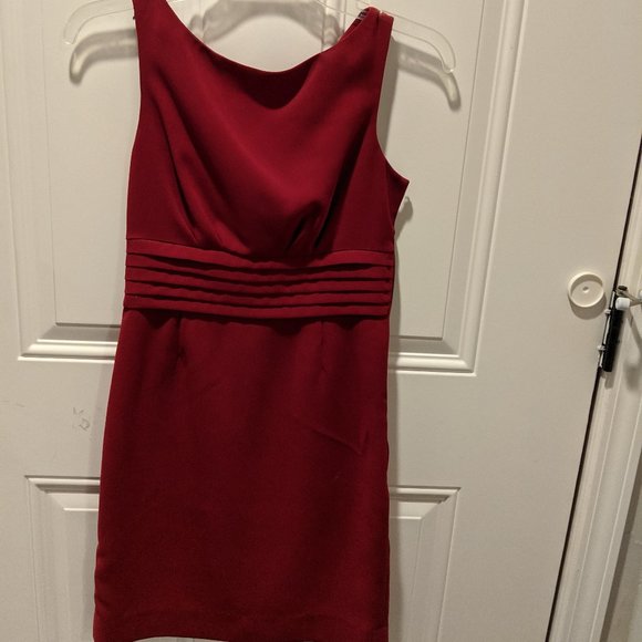 Red cocktail/work dress - Picture 1 of 5